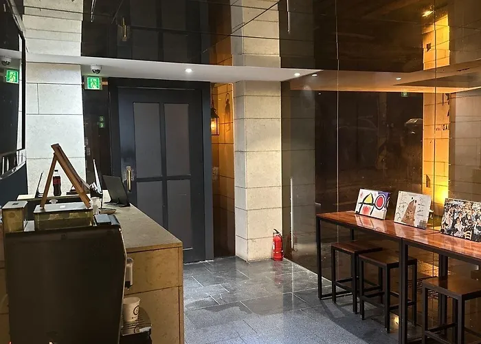 Motel Sinchon Gaeul 2*