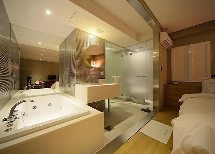Sinchon Gaeul Motel Seúl