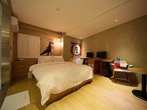 Sinchon Gaeul Motel